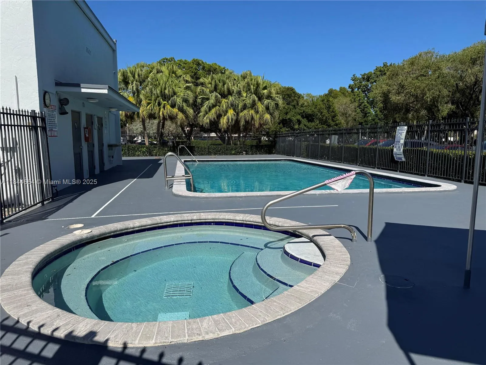 8330 Sands Point Blvd, #N210