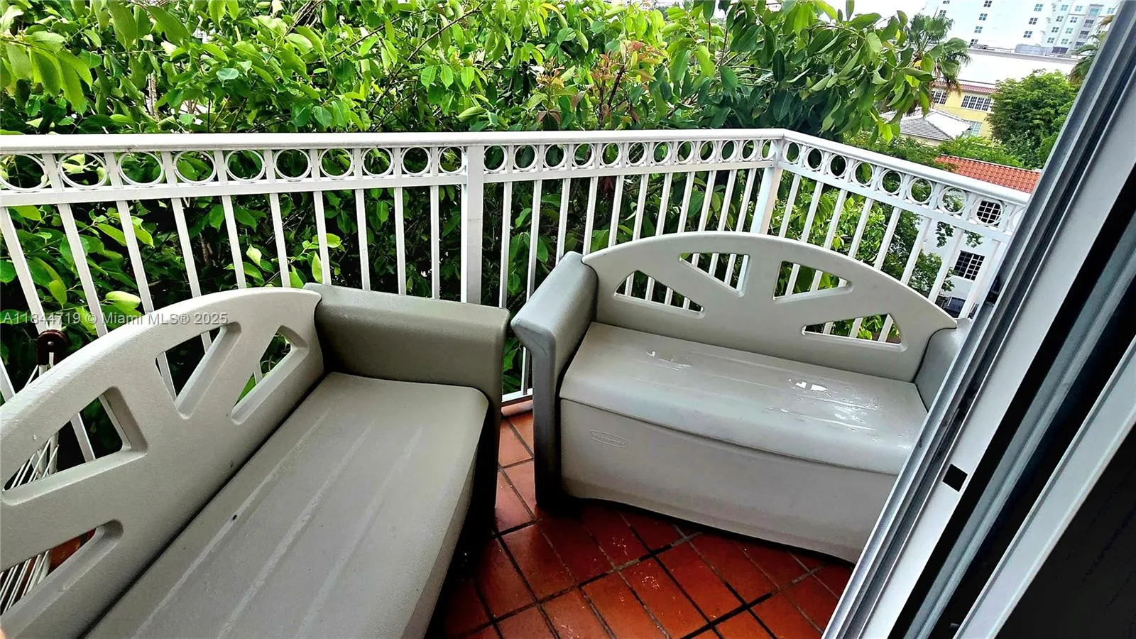 1 Alhambra Cir, #501