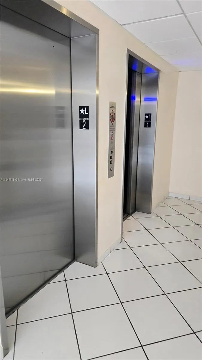 1 Alhambra Cir, #501