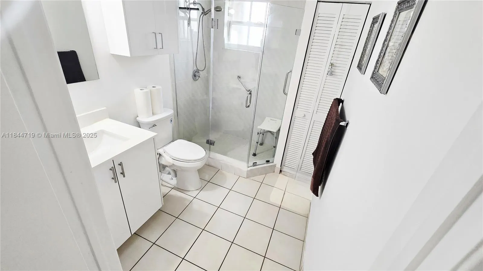 1 Alhambra Cir, #501