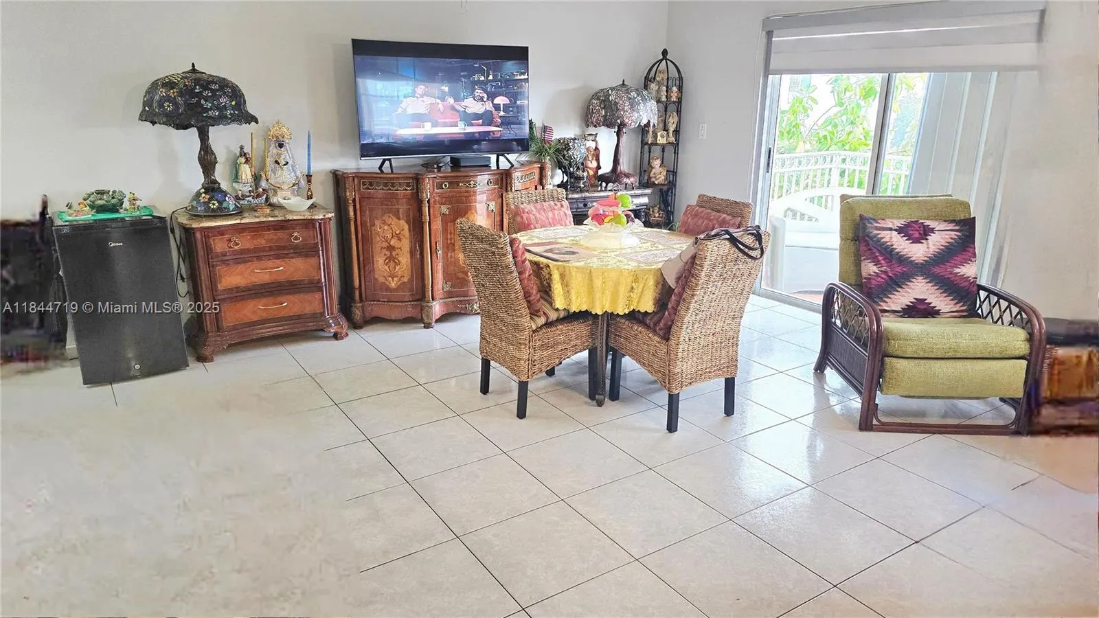 1 Alhambra Cir, #501