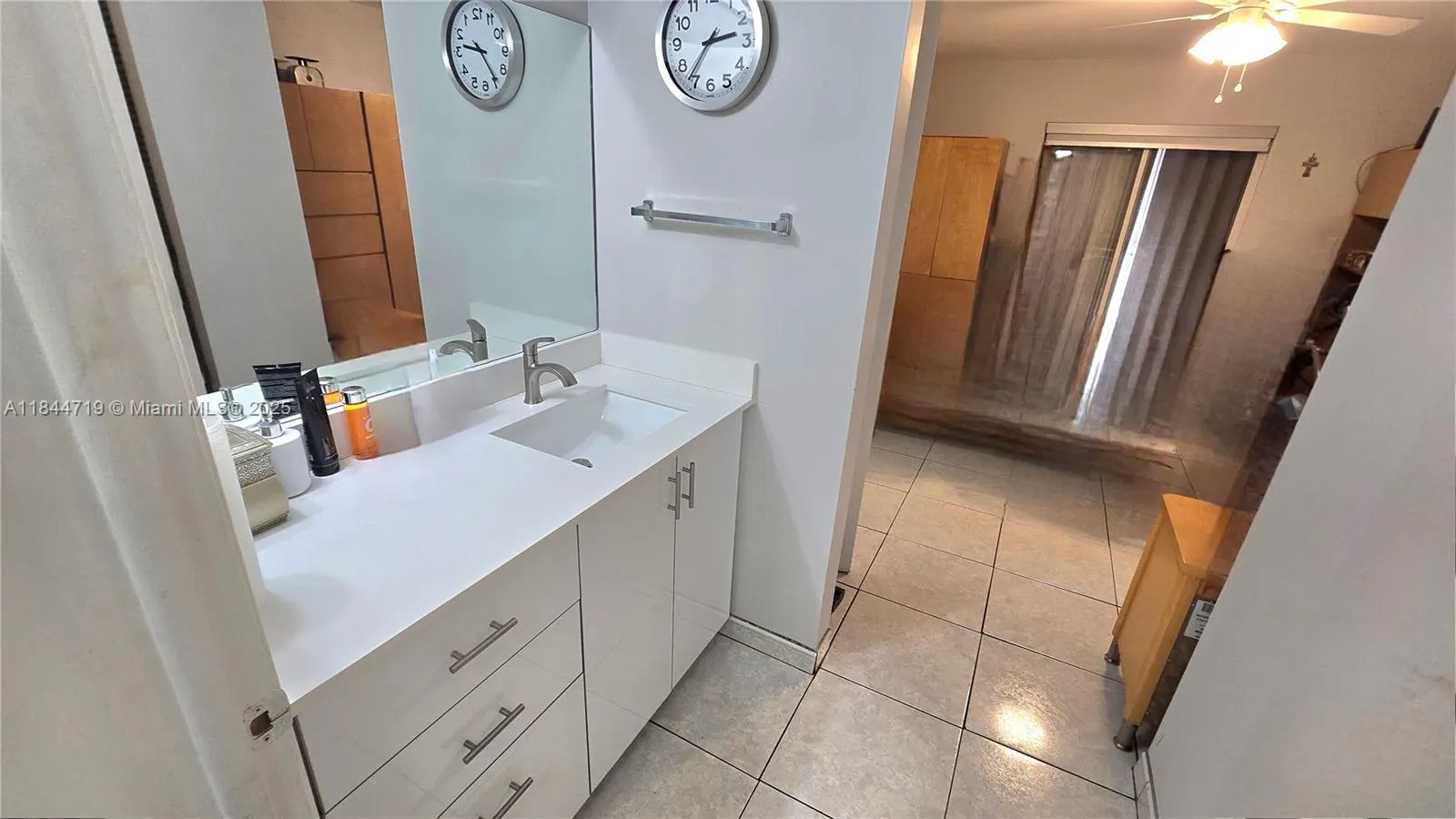 1 Alhambra Cir, #501