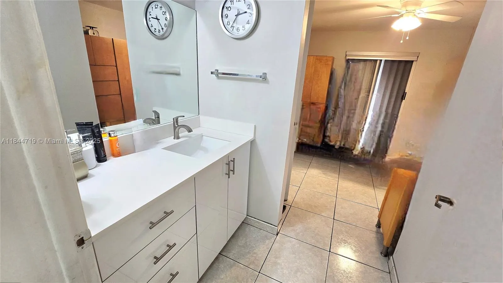 1 Alhambra Cir, #501
