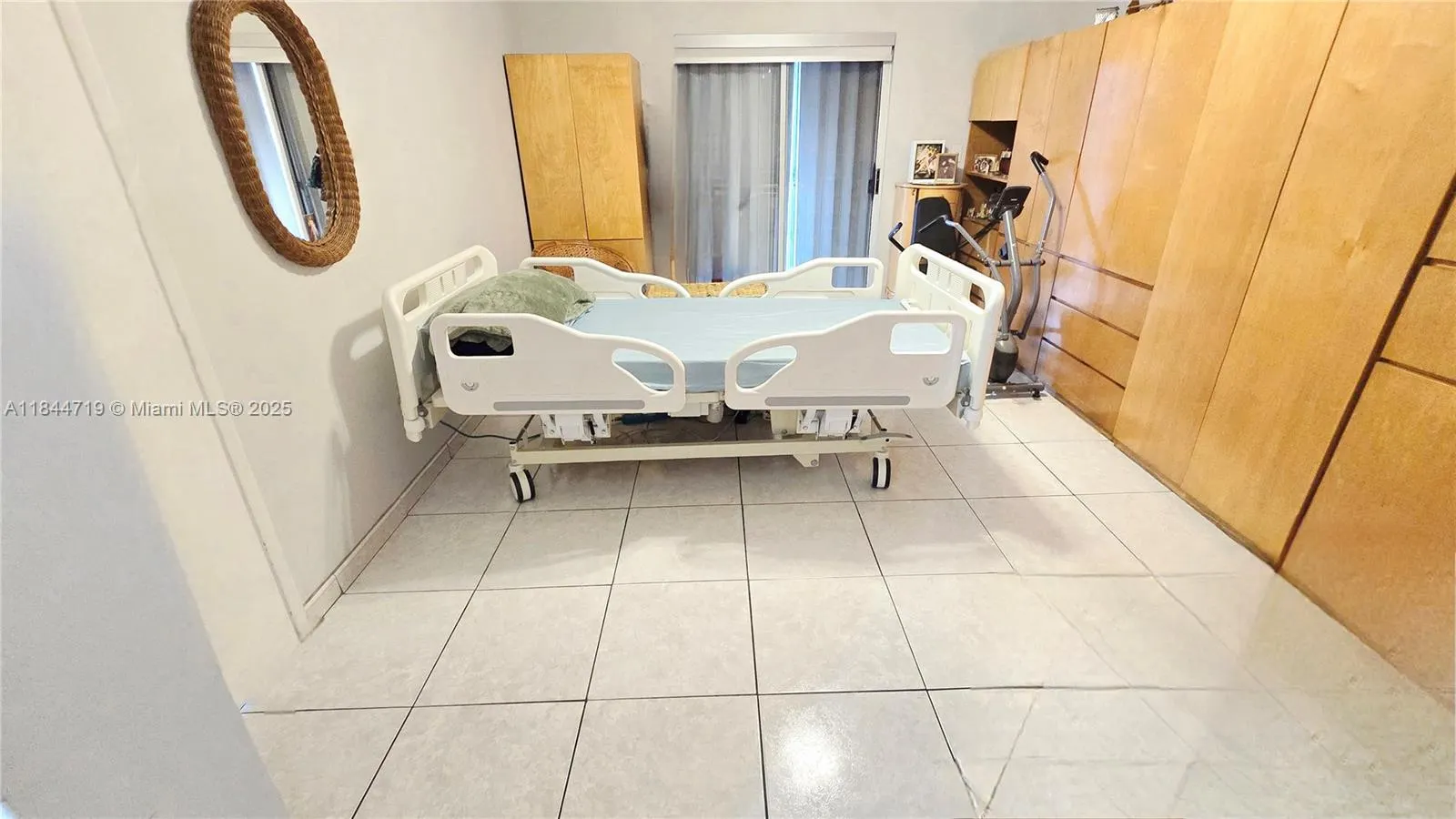 1 Alhambra Cir, #501