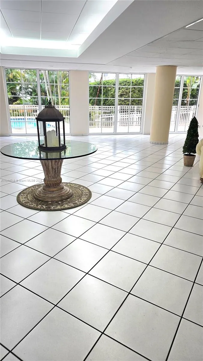 1 Alhambra Cir, #501