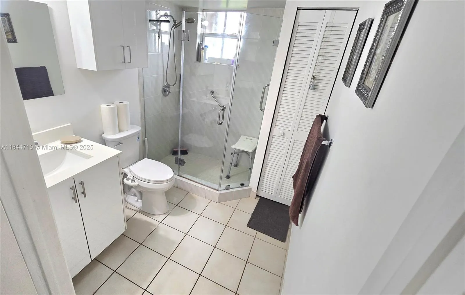 1 Alhambra Cir, #501