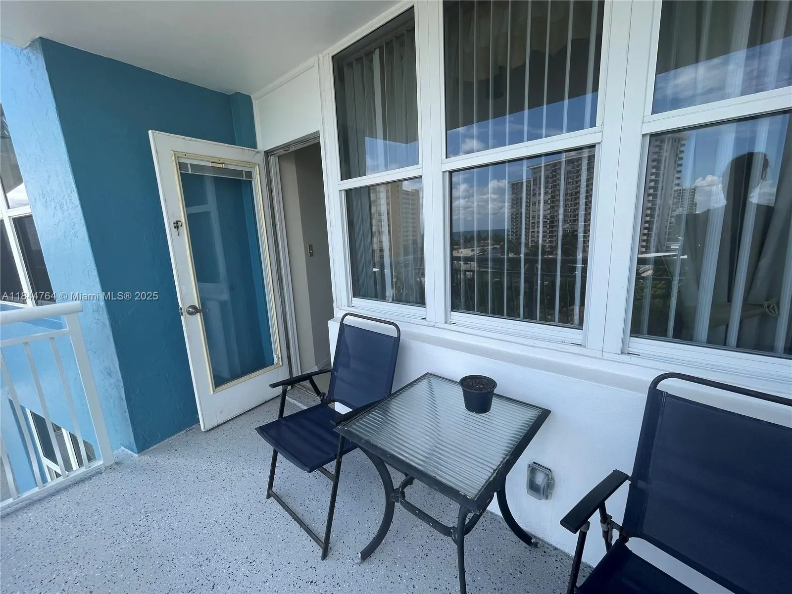 301 N Ocean Blvd, #701