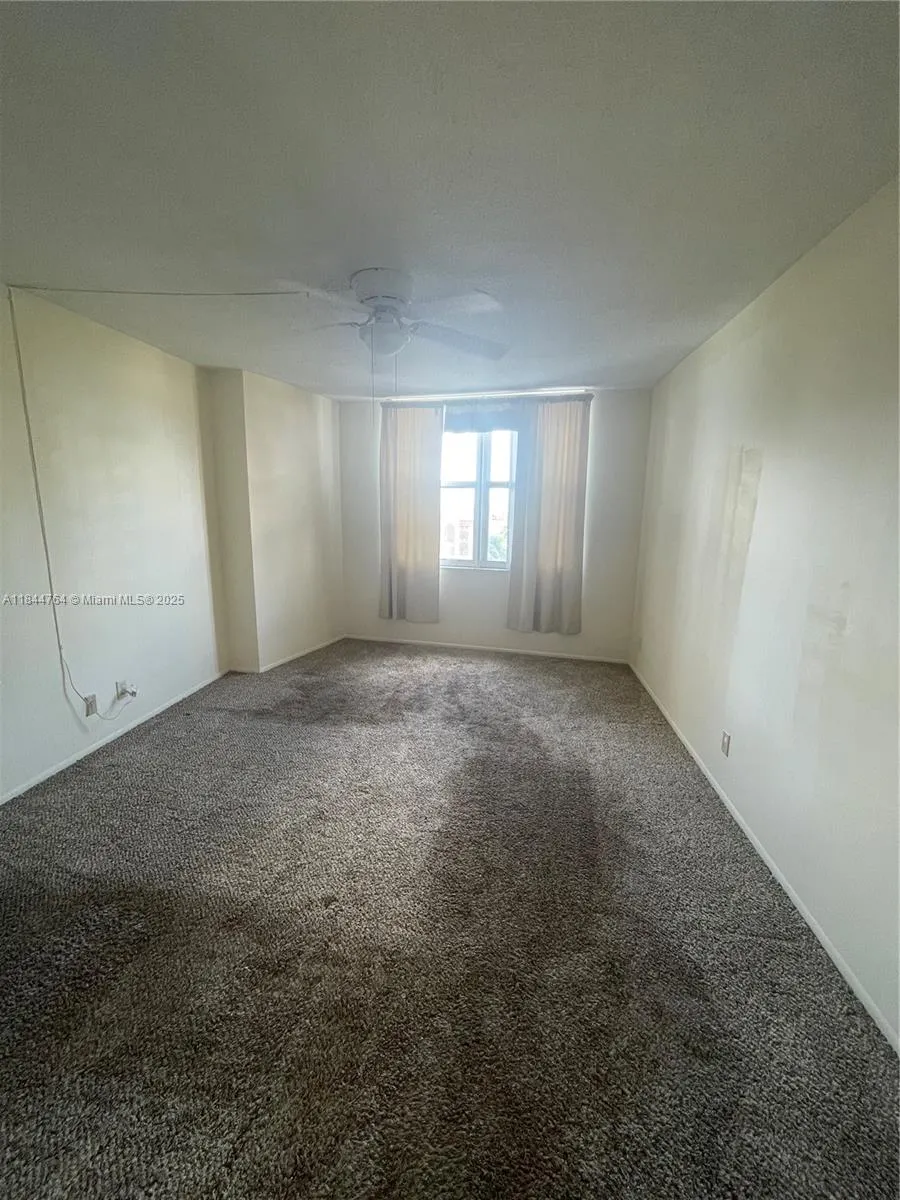 301 N Ocean Blvd, #701