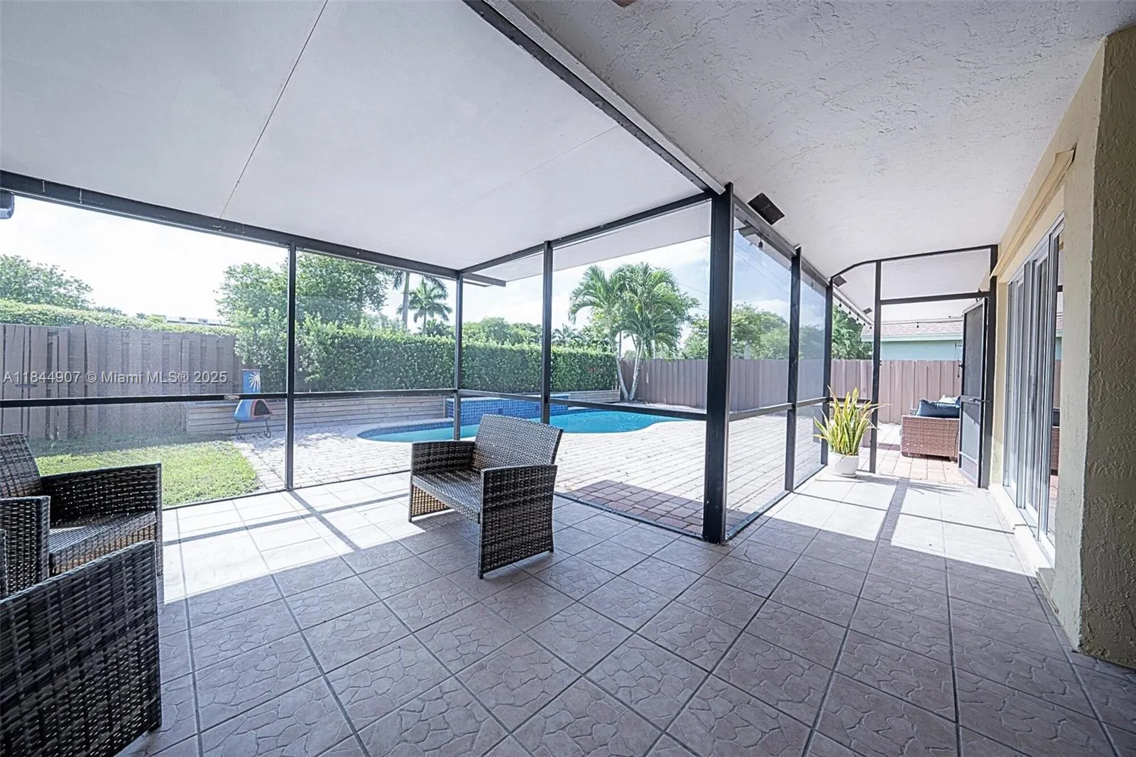 938 SW 149th Ter