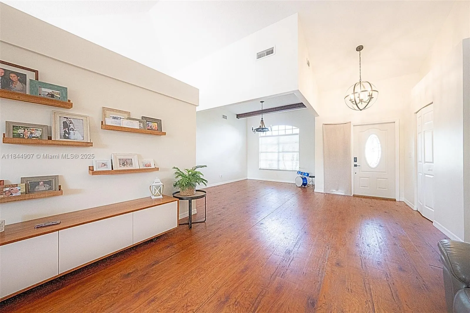 938 SW 149th Ter