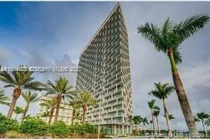 2000 Metropica Way, #614