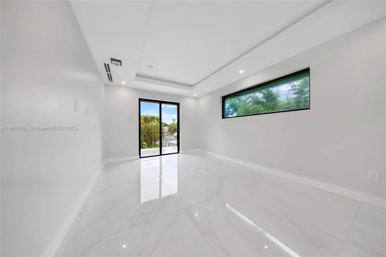 750 NE 16th Ave