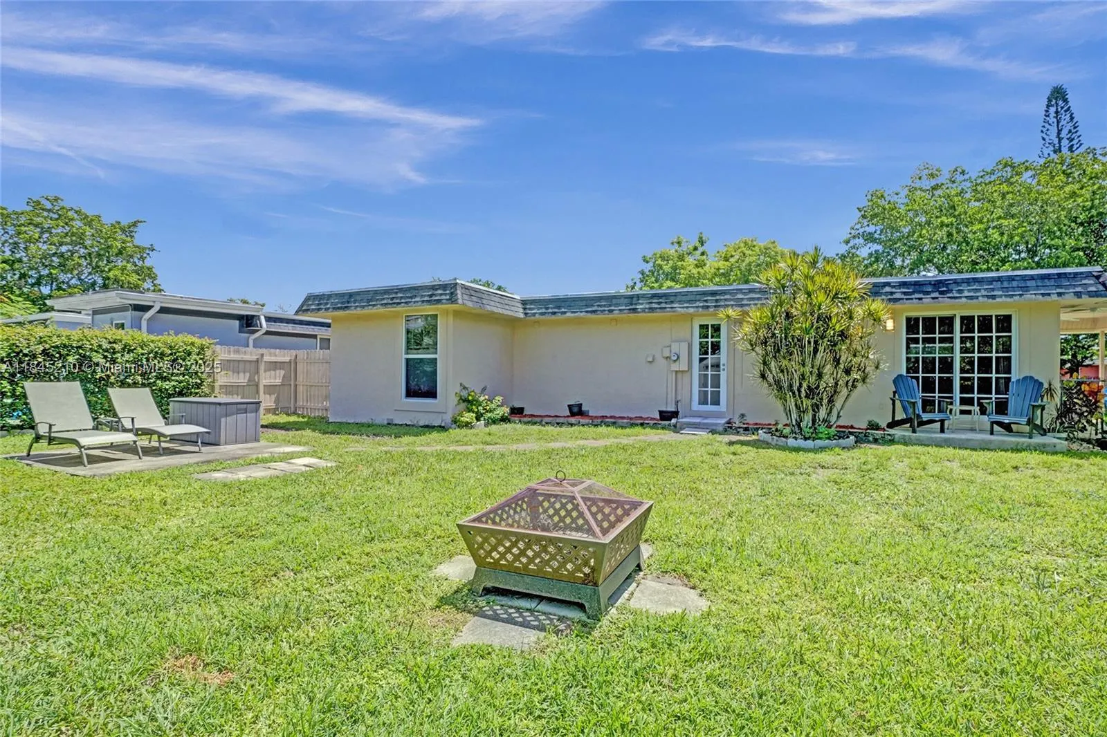 7909 NW 73rd Ave