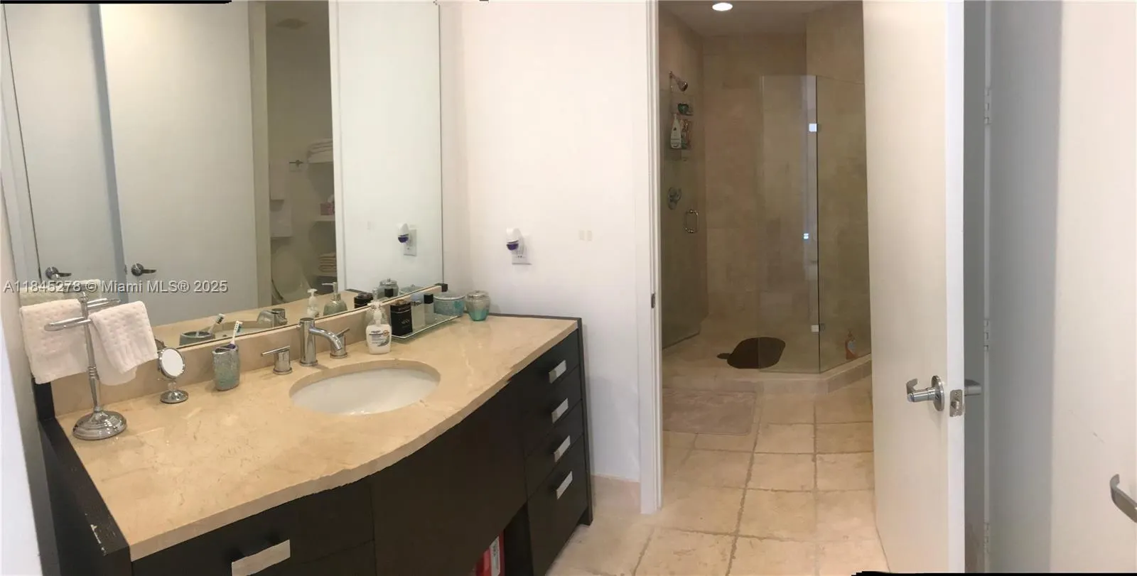 18201 Collins Ave, #3302