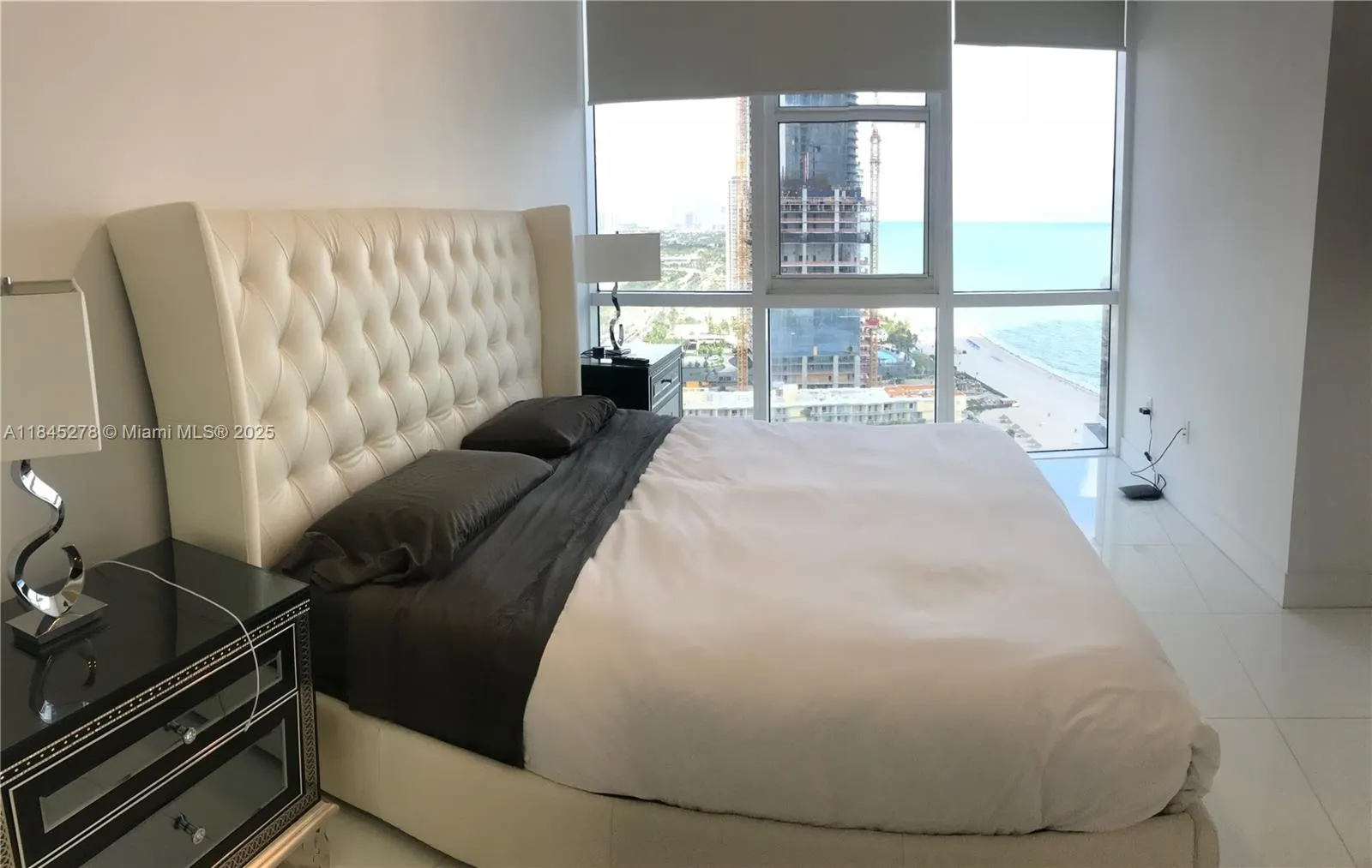 18201 Collins Ave, #3302