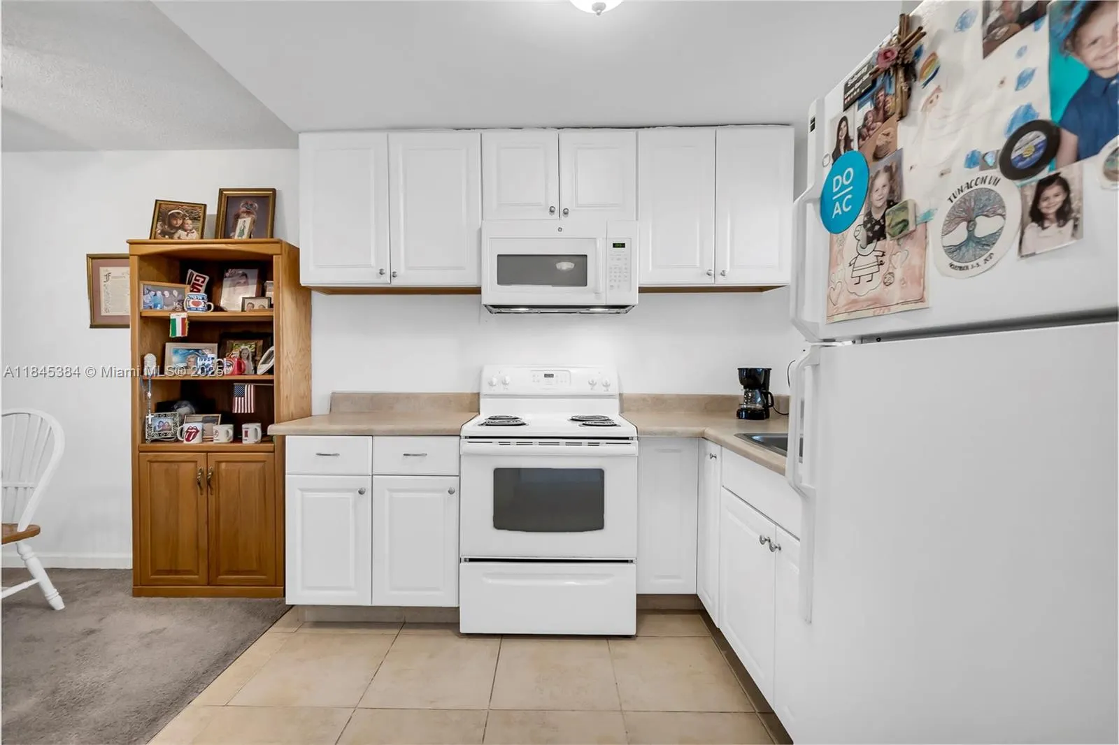 10466 Sunrise Lakes Blvd, #305