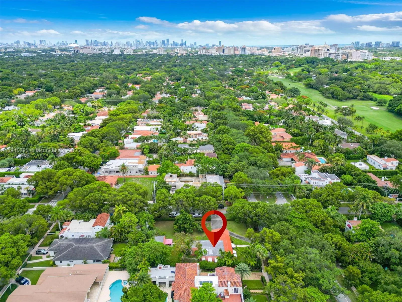 1305 Alhambra Cir
