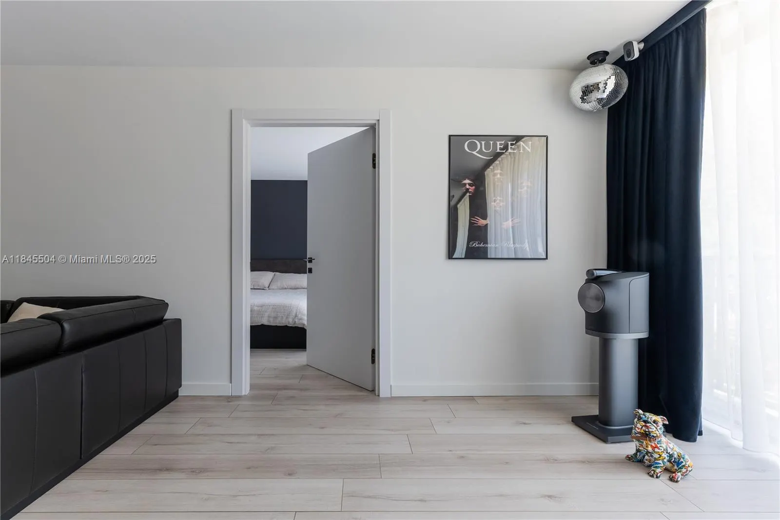 16909 N Bay Rd, #206