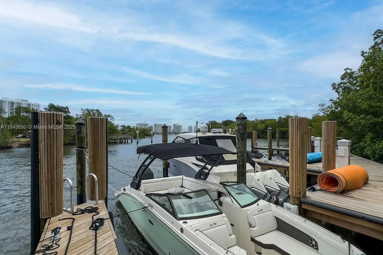 16385 Biscayne Blvd, #2904