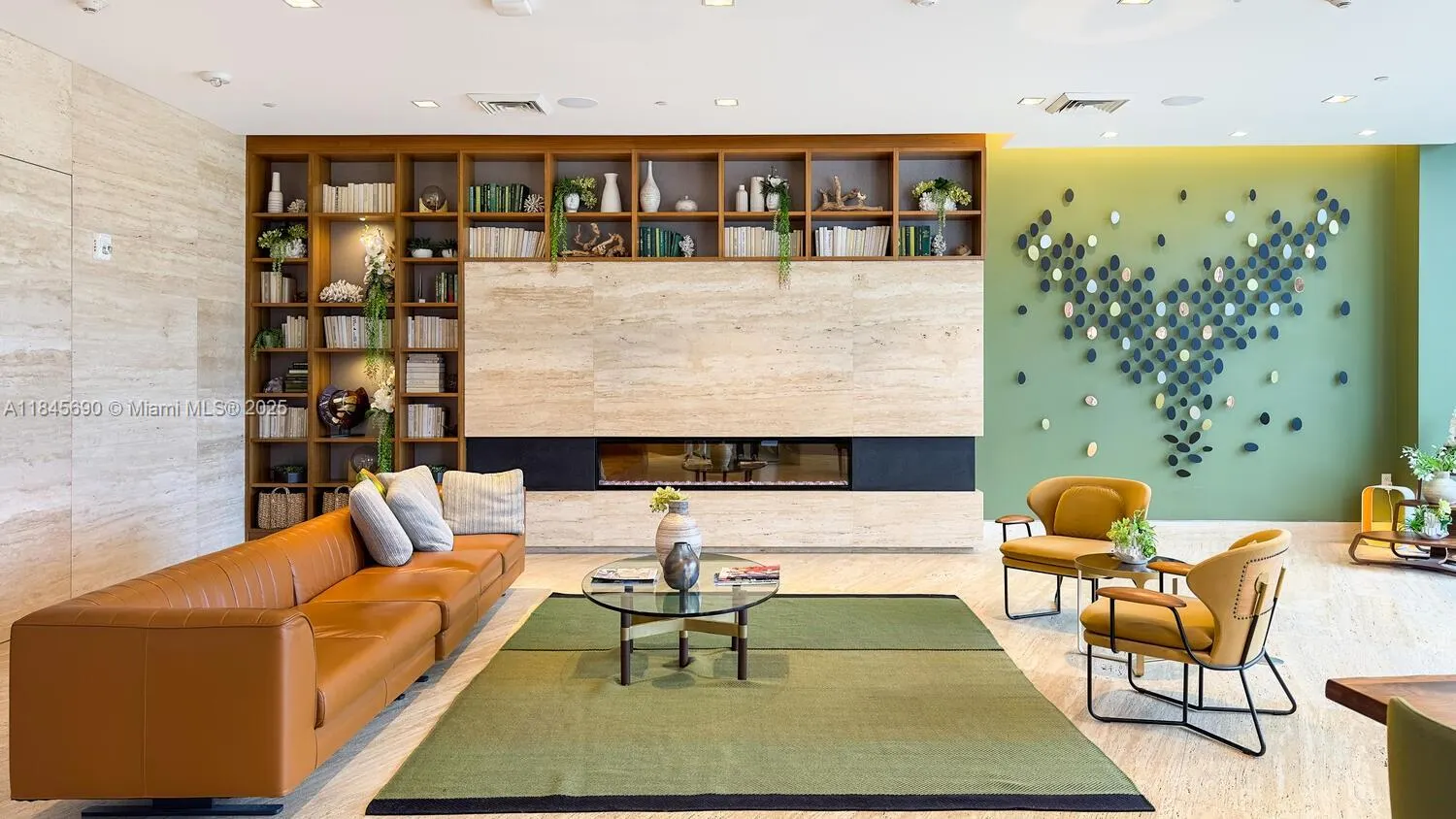 16385 Biscayne Blvd, #2904