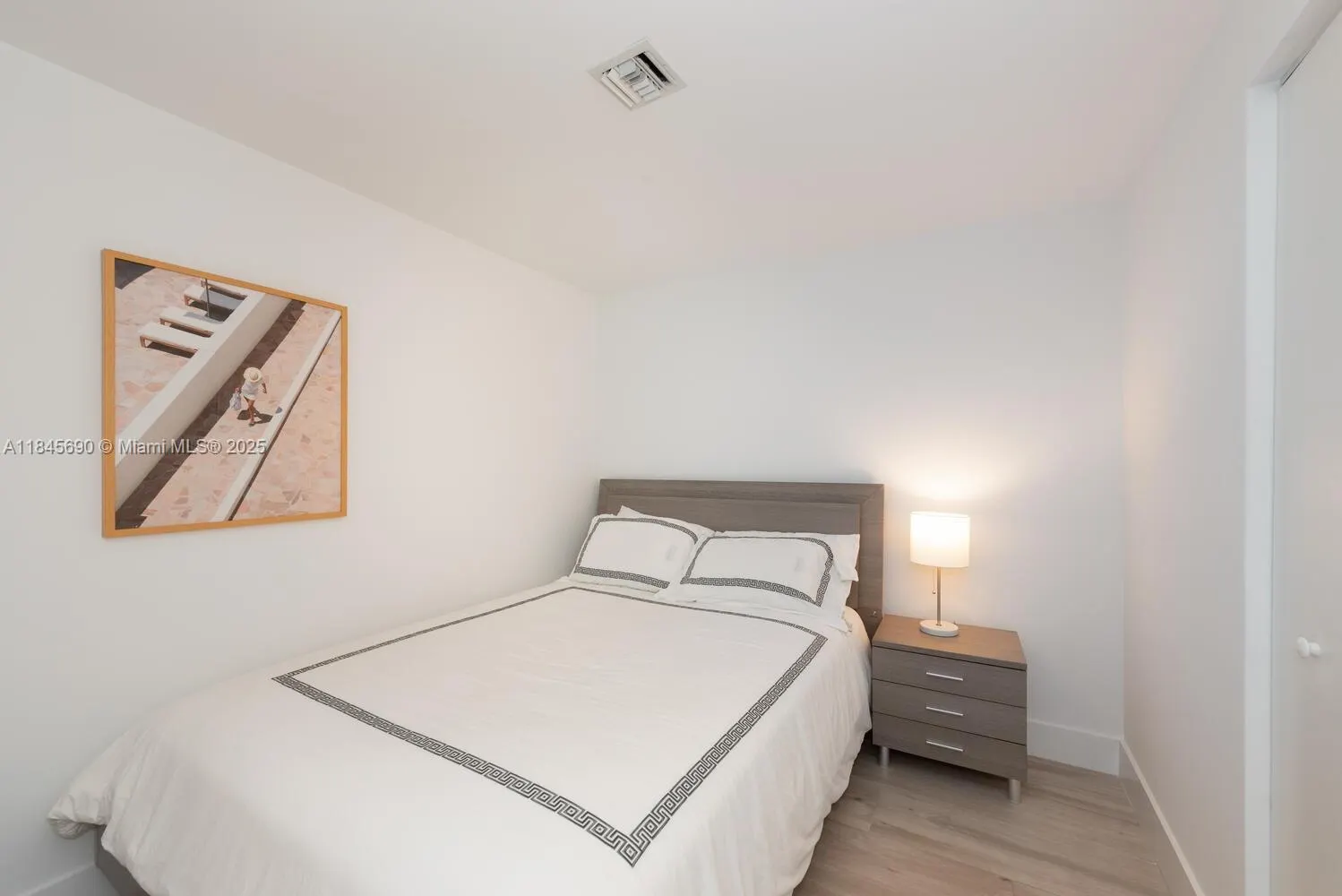 16385 Biscayne Blvd, #2904
