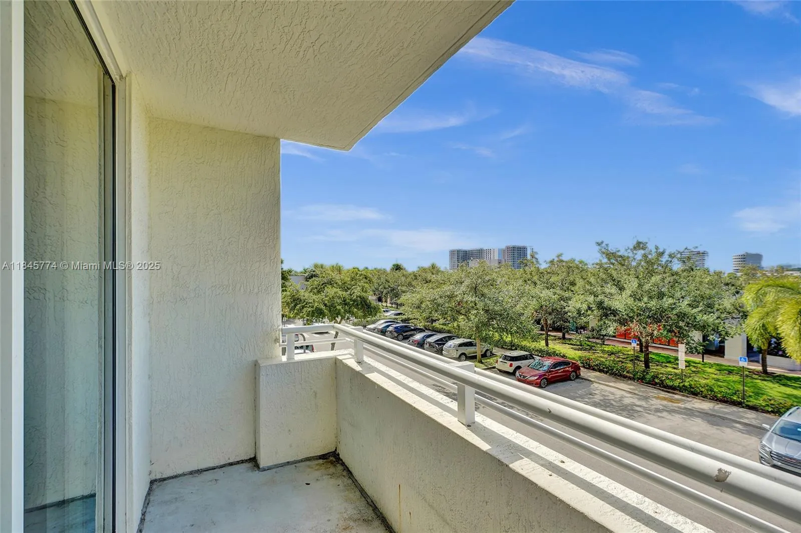 2775 NE 187th St, #202