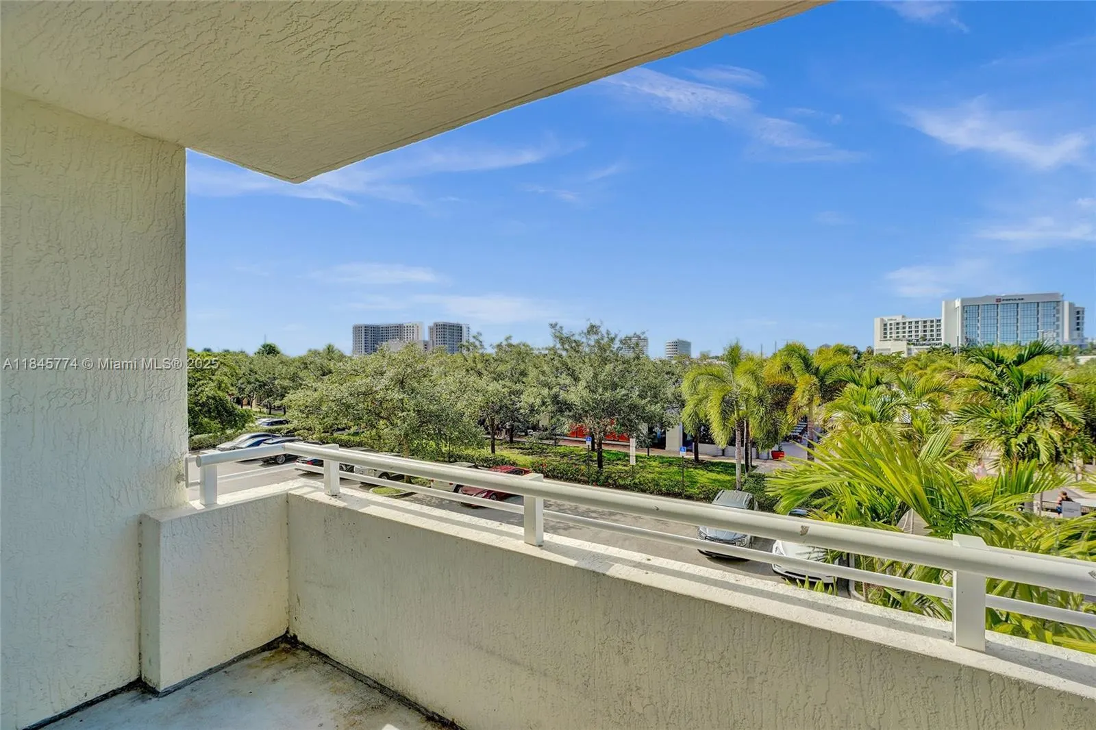 2775 NE 187th St, #202