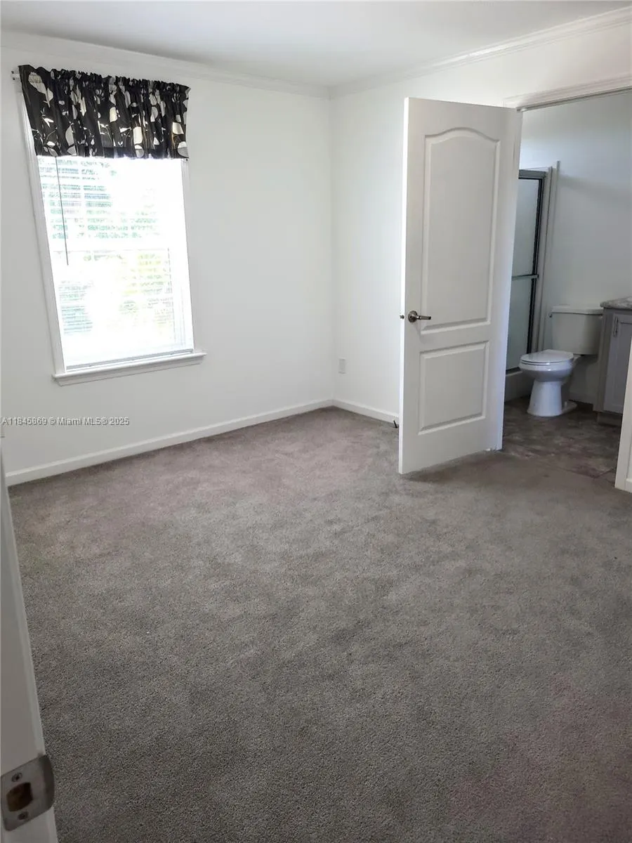 799 Hazel St, #799