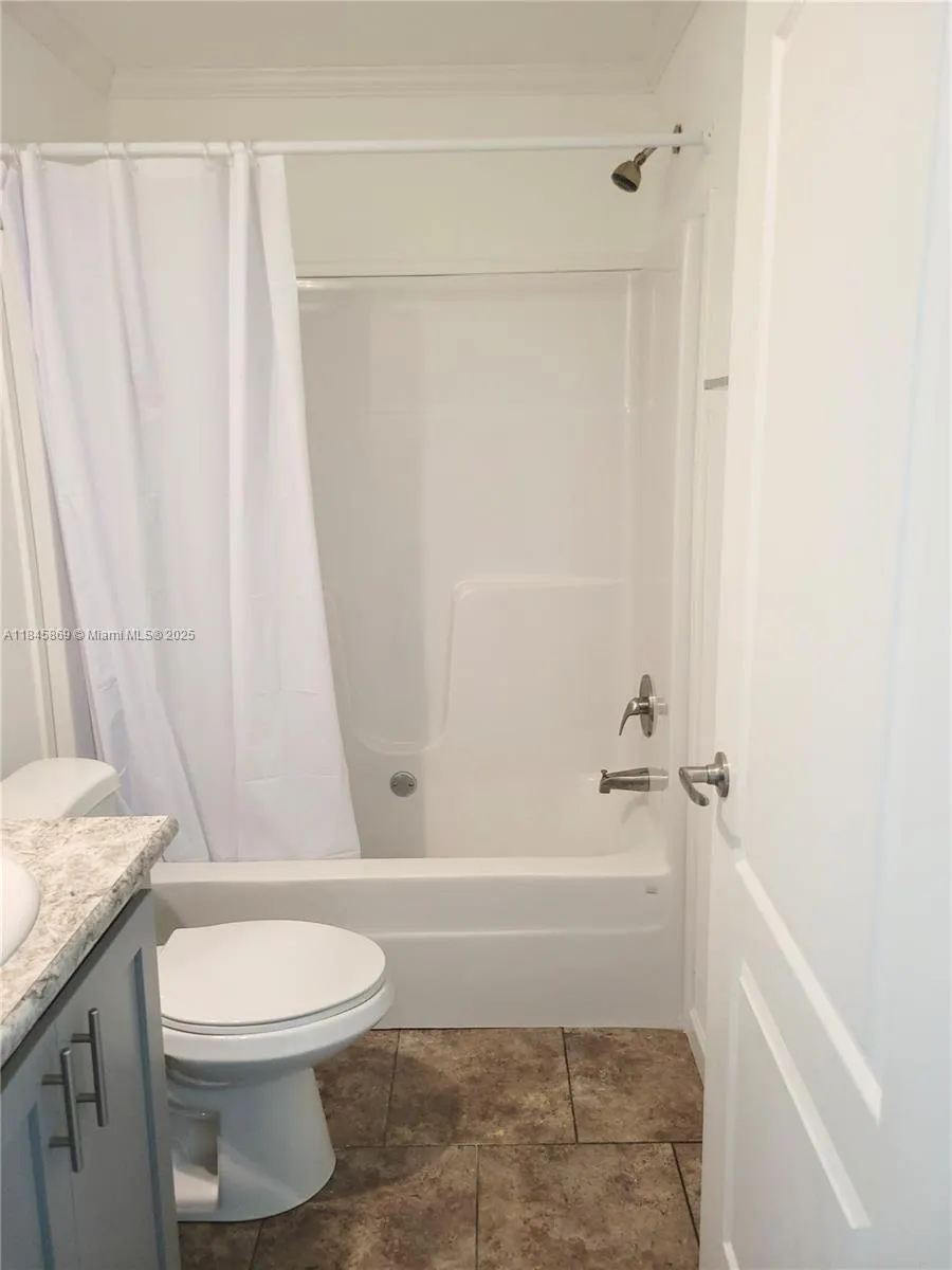 799 Hazel St, #799