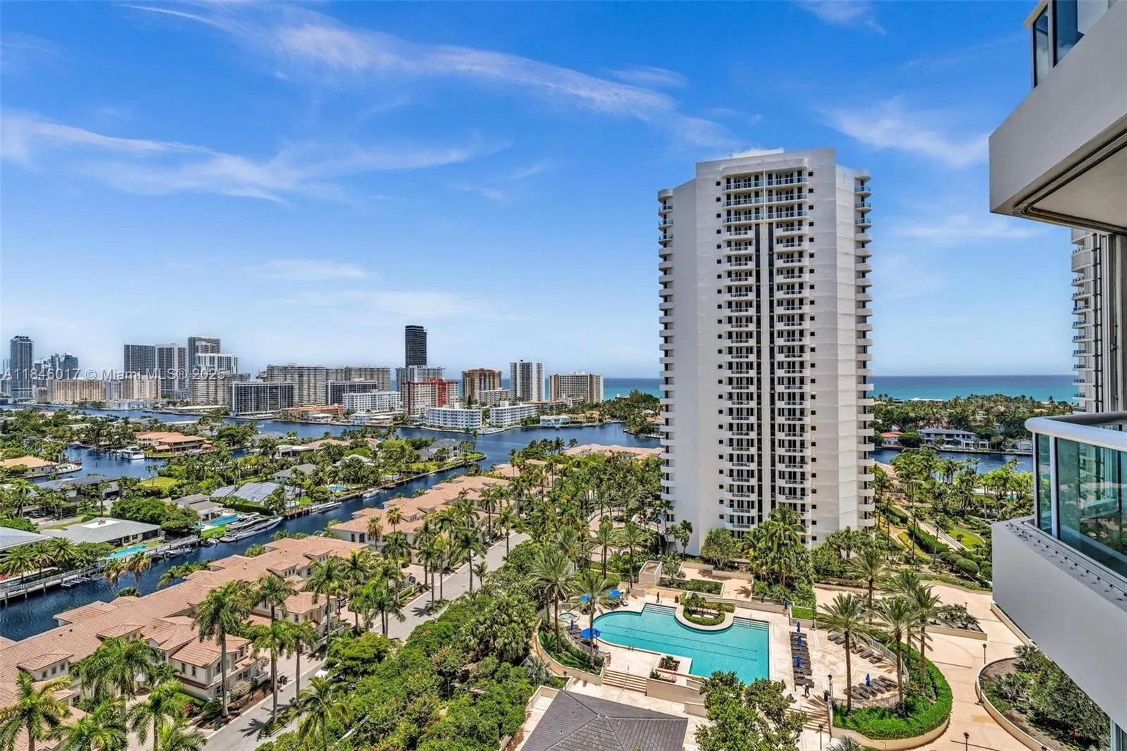 21205 Yacht Club Dr, #1809
