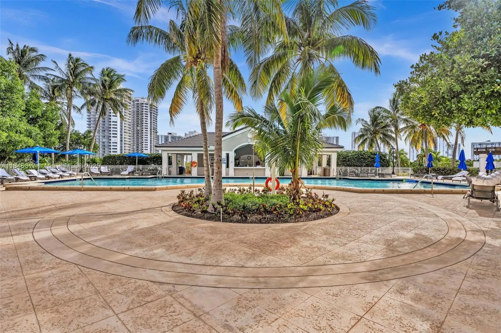 21205 Yacht Club Dr, #1809