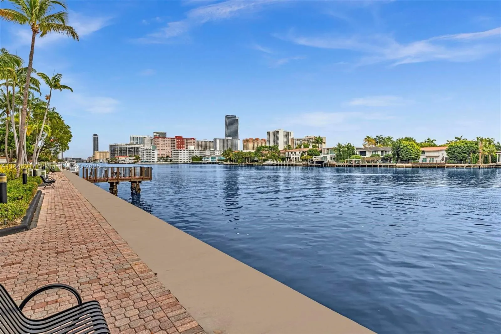 21205 Yacht Club Dr, #1809