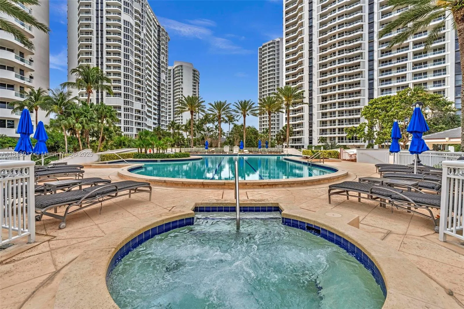 21205 Yacht Club Dr, #1809