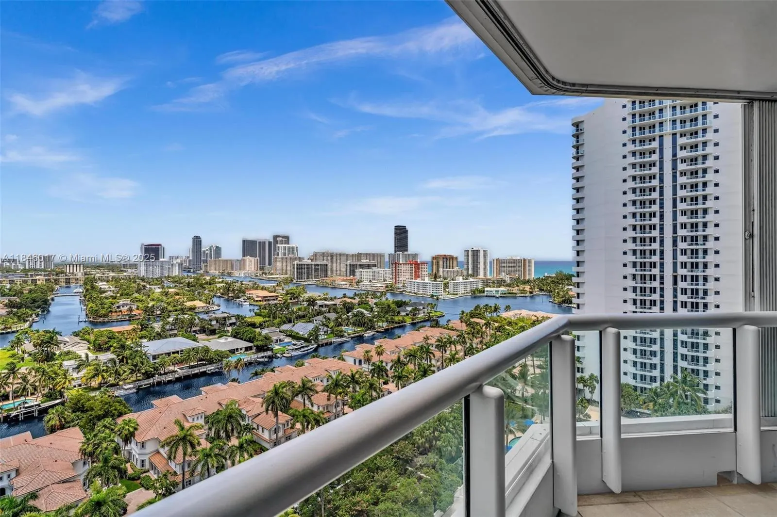 21205 Yacht Club Dr, #1809