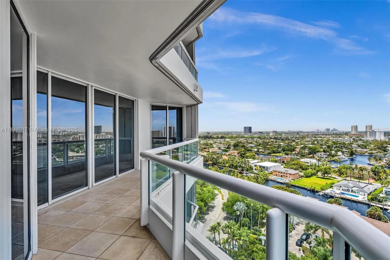 21205 Yacht Club Dr, #1809