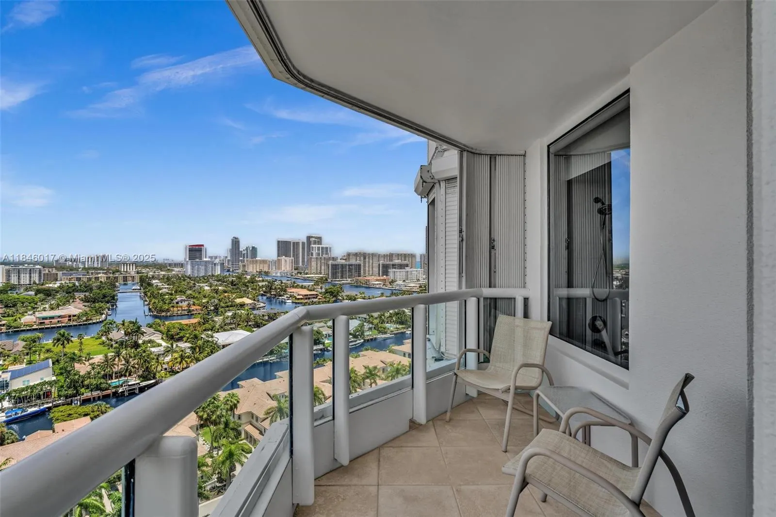 21205 Yacht Club Dr, #1809