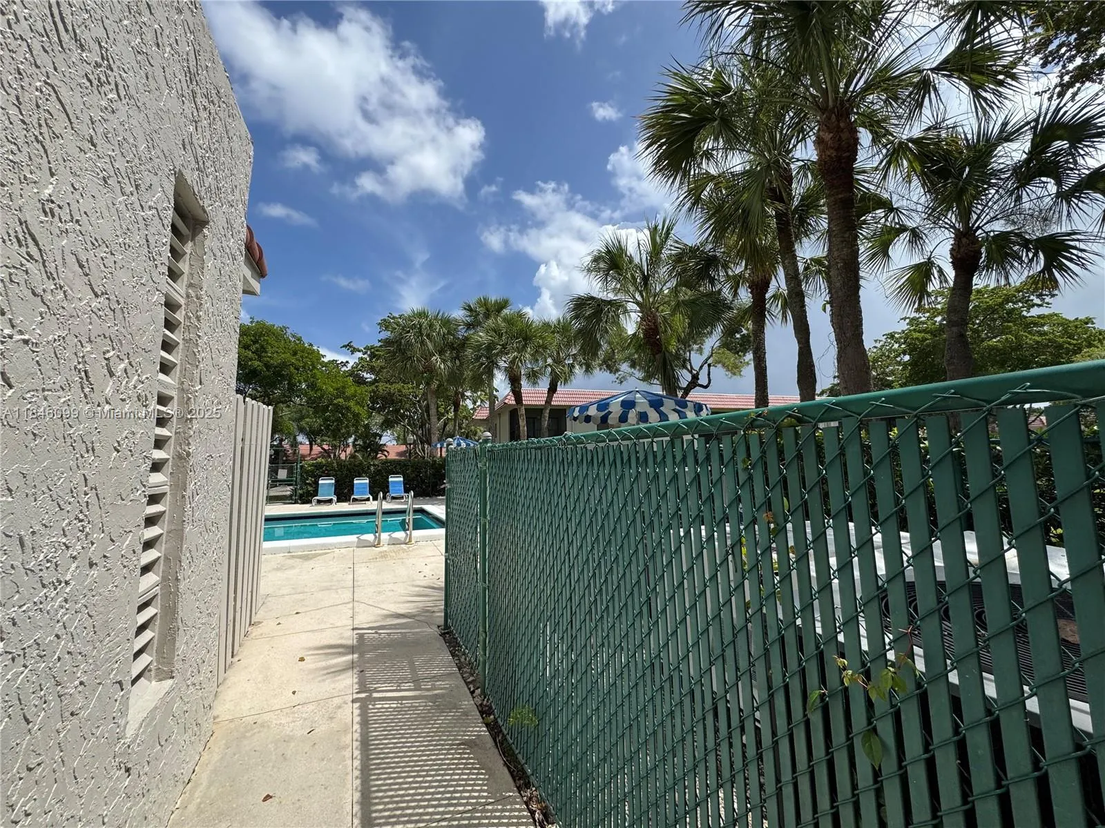 16215 Saddle Club Rd, #201