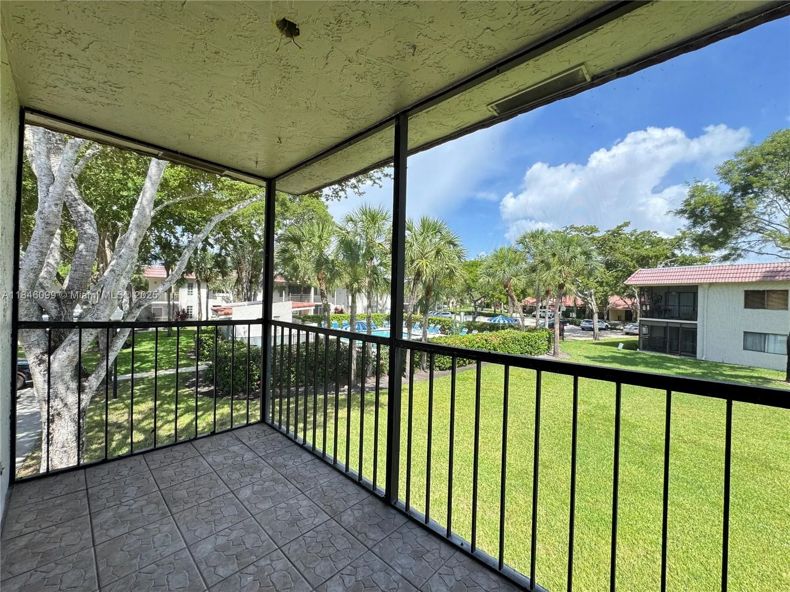 16215 Saddle Club Rd, #201