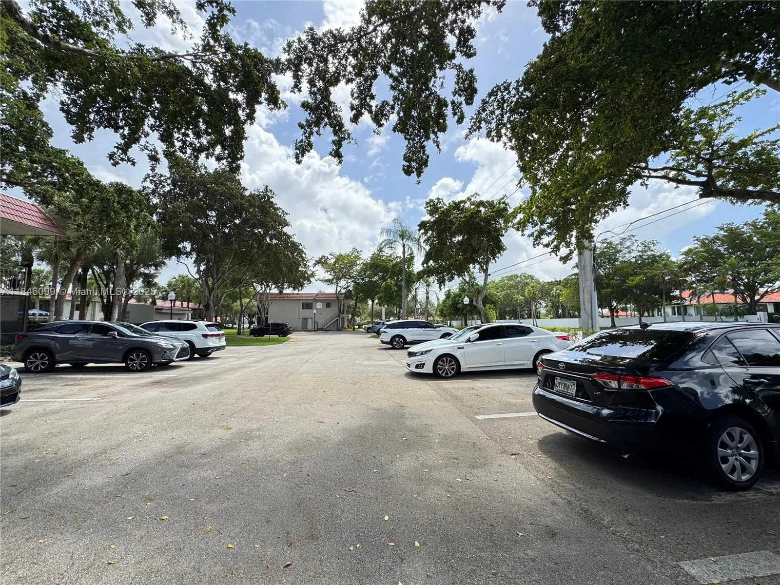16215 Saddle Club Rd, #201