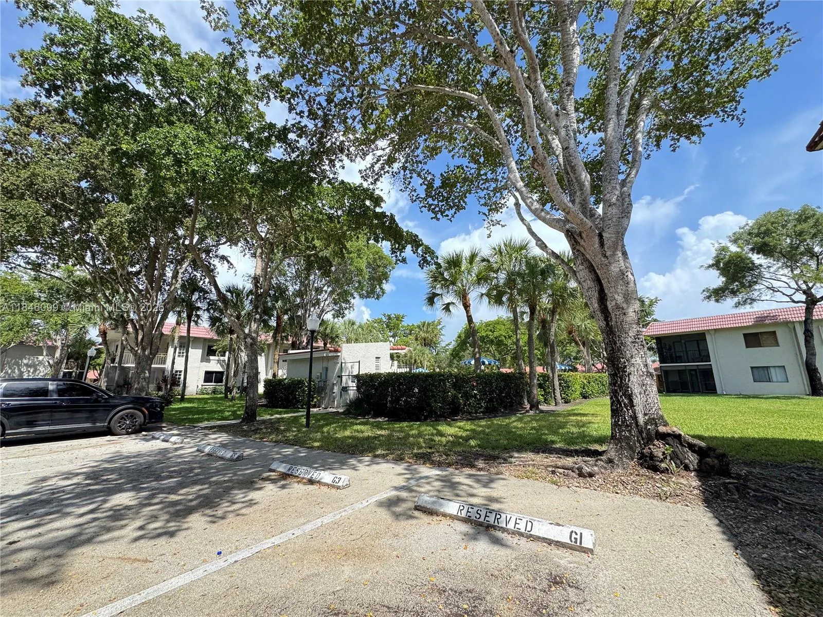 16215 Saddle Club Rd, #201
