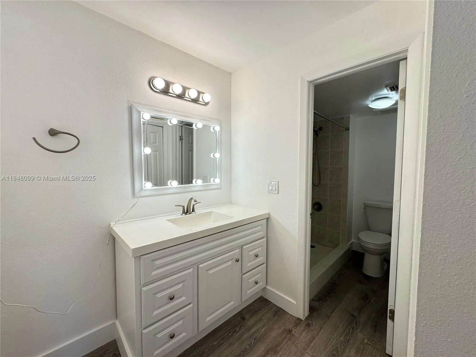 16215 Saddle Club Rd, #201