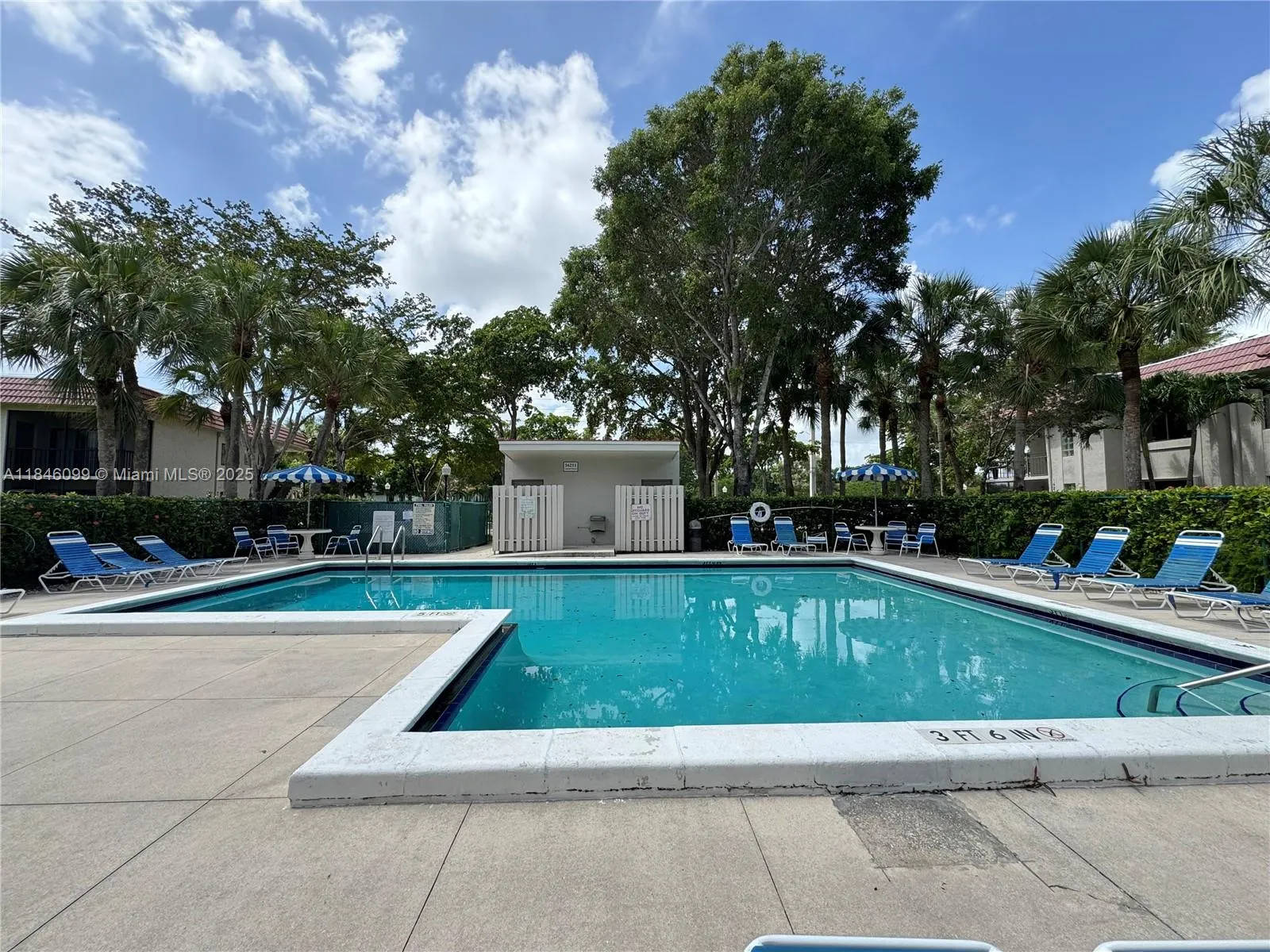 16215 Saddle Club Rd, #201