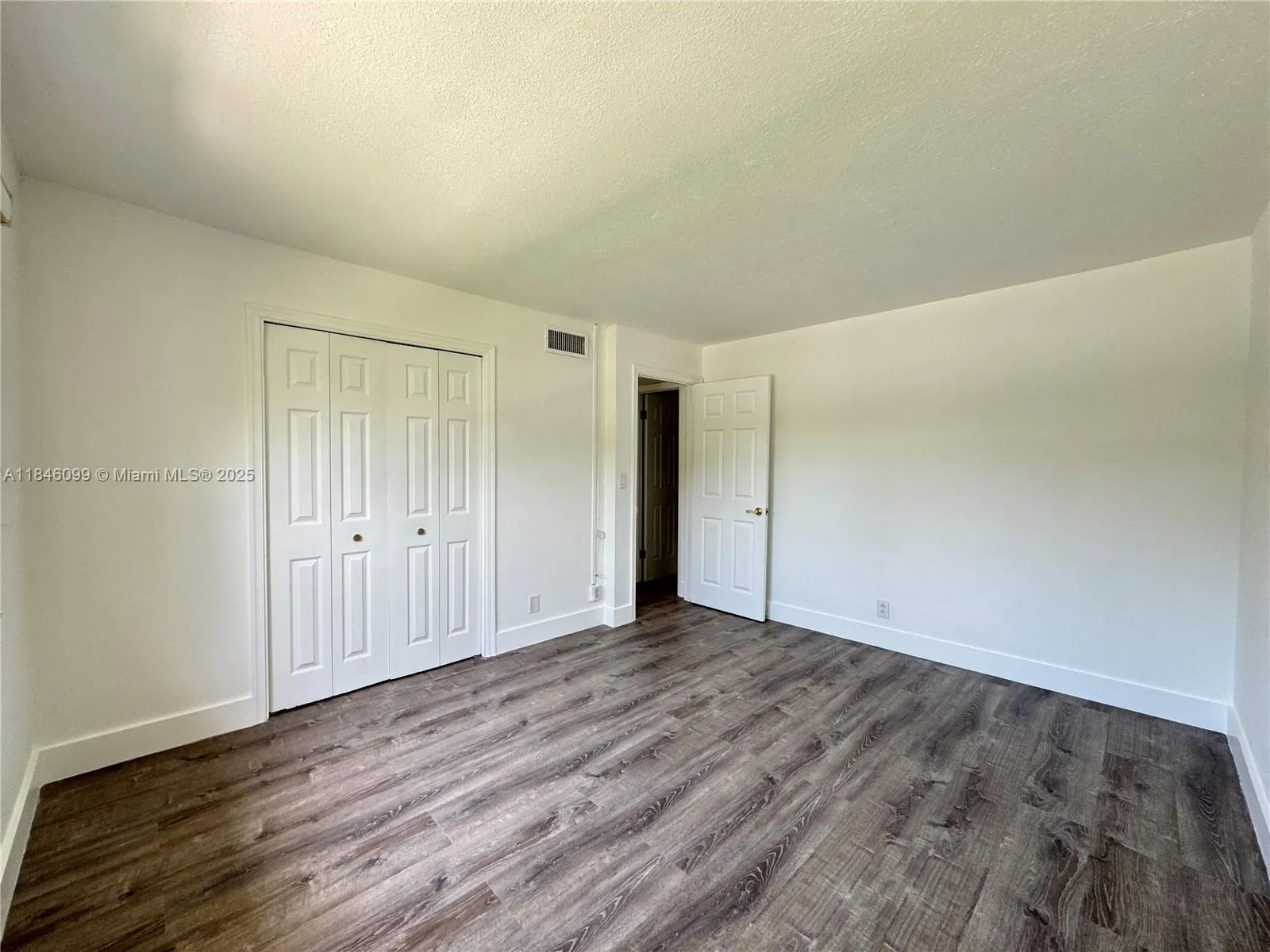 16215 Saddle Club Rd, #201