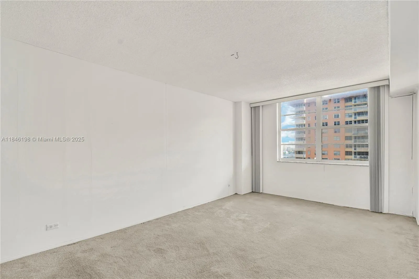 250 174th St, #1709