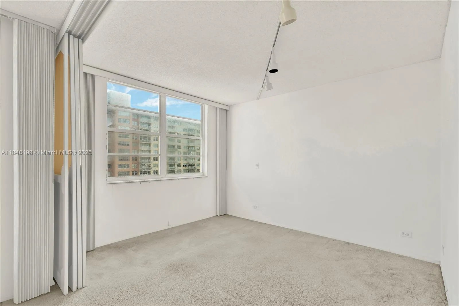 250 174th St, #1709
