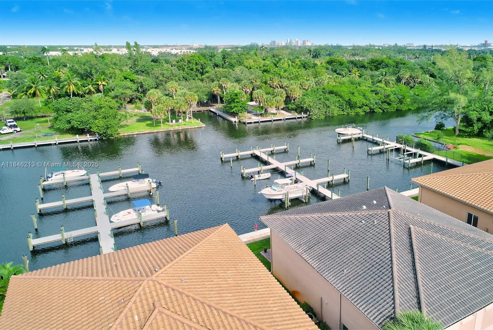 2727 Treasure Cove Cir, #2727