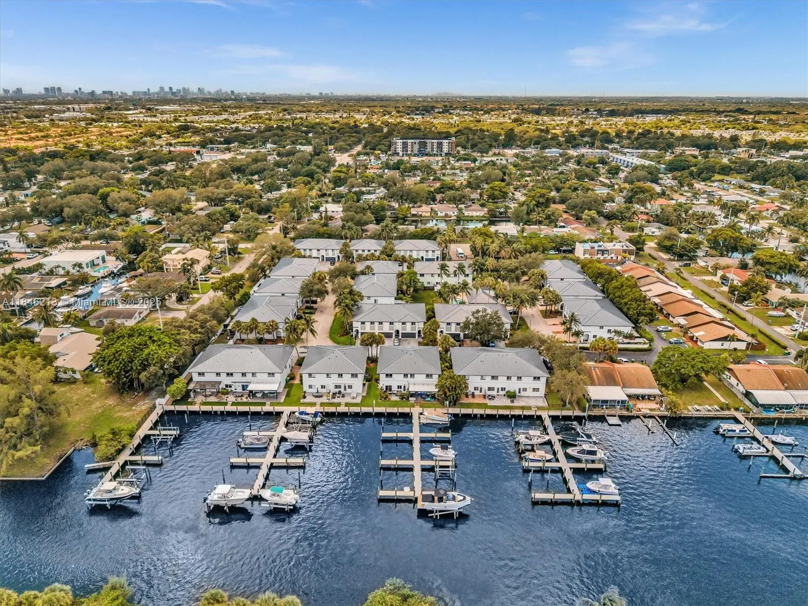 2727 Treasure Cove Cir, #2727
