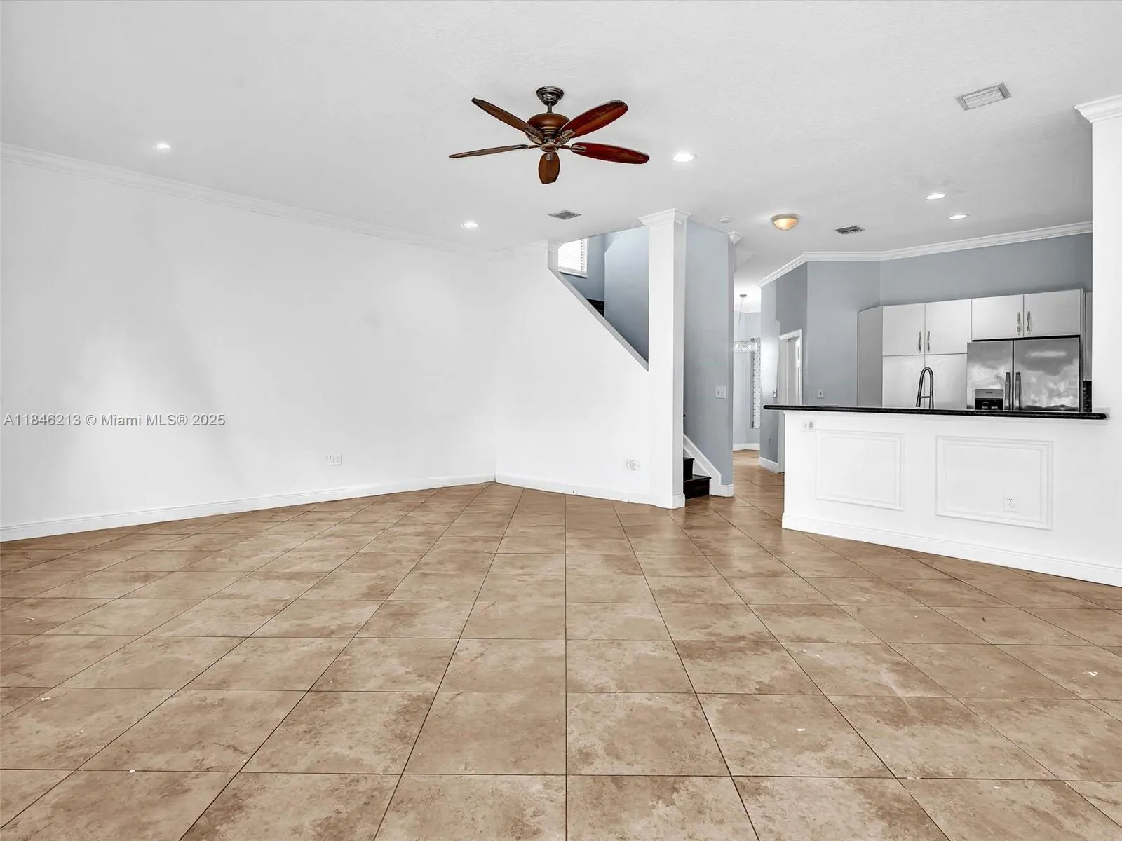 2727 Treasure Cove Cir, #2727