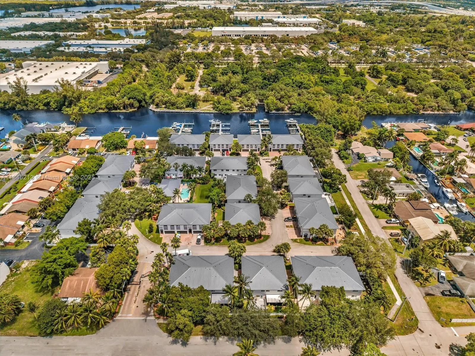 2727 Treasure Cove Cir, #2727