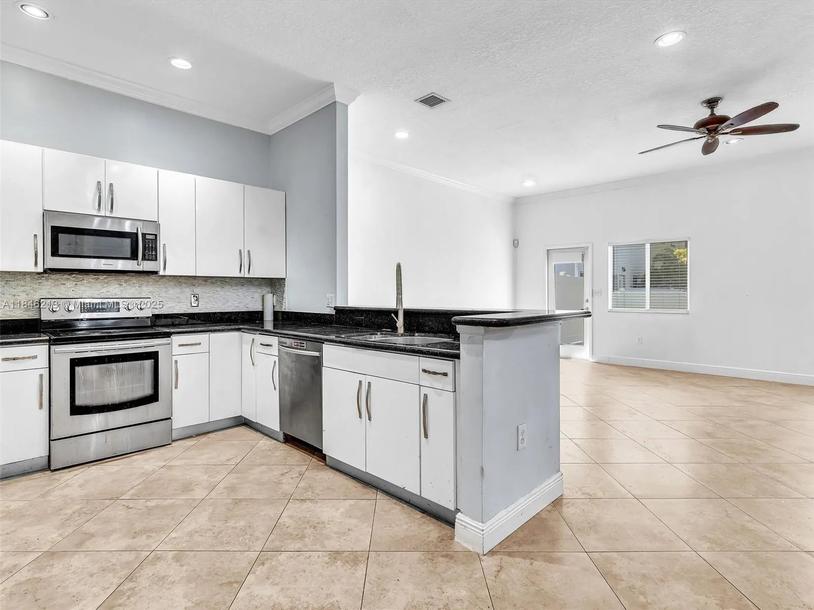 2727 Treasure Cove Cir, #2727